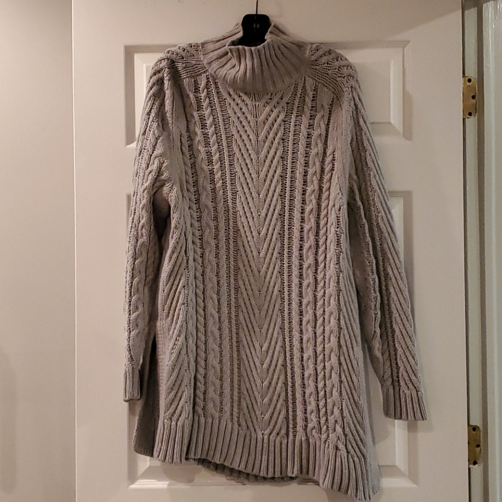 Grey tunic sweater